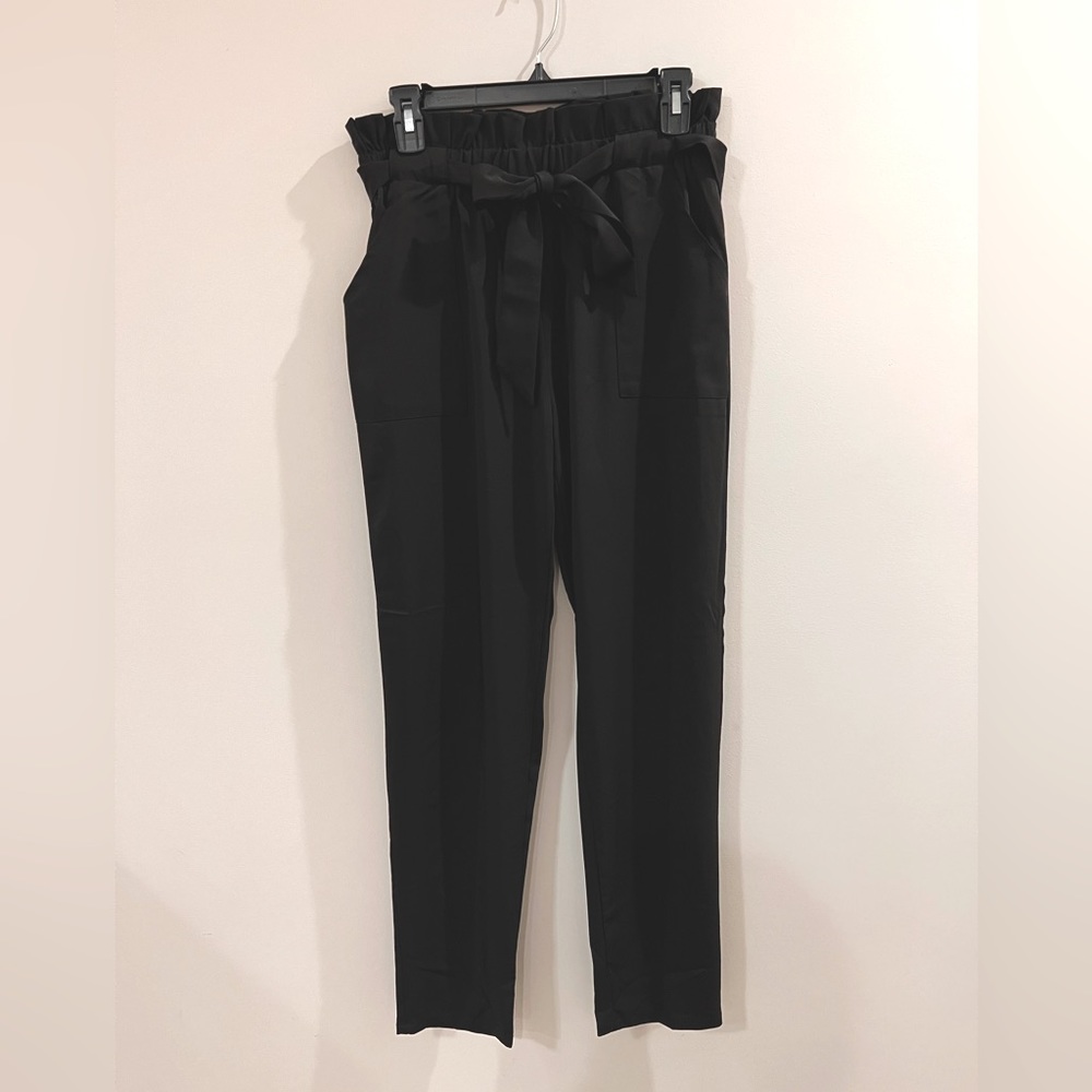 Black tie front pants